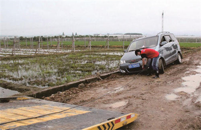 米易抚顺道路救援